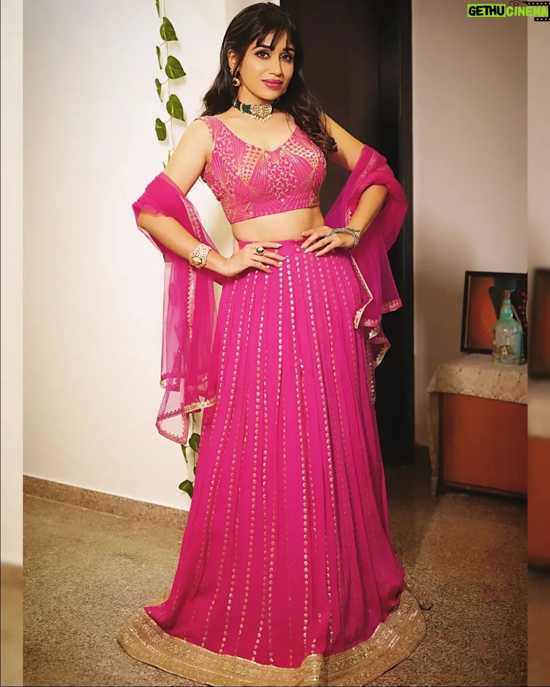 Purneima Day Instagram - Even the influenza type A virus coudnt dim my sparkle ☺️ All thanks to those rare few unpaid therapists in my life for your love abd support:) Also Thank you, Nandita @aakriti_by_nandita for the last-minute arrangements right from Styling,taking decisions for me,delivering all the stuff at my doorstep when I was hospitalized and wasn't keeping well ! And a huge thanks to Archana @thearchanamakeovers for being there for me. ❤️🤗 @star_pravah Beautiful Lehenga by @aakriti_by_nandita Makeup : @thearchanamakeovers Hair : @reetika_makeovers Jewellery @akshat_jewellery Captured by @smilepm19 Mumbai, Maharashtra
