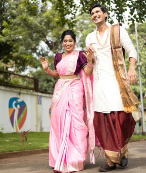 Purneima Day Instagram - Mrunmayee Kabir Gunja ✨️
@harshad_atkari 
.
For Star Prawaha Ganeshostav 2023 ✨️
.
24th September 
Sunday at 7pm 
only on @star_pravah !
.
#kunyarajachigaturani
#purniemaadey #purnimadey #purnimaday #harshadatkari #sharvarijog .
Clicked by @aartilokhandeofficial
 makeup: @blushandbeauties_20 
Hair :@brushesandblushes
Costumes:@aaishvy_designs ❤️
Jwellery by- @amairajewellery_official