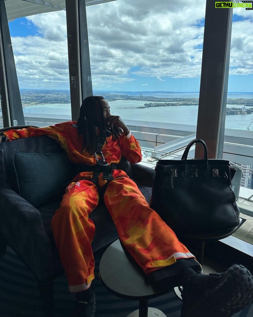 Quavo Instagram - Jumpn out the trap trampoline in 2k24 See u tonight #BAYDREAMS festival Auckland, New Zealand