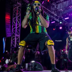 Quavo Instagram - on a island but this ain’t Gullah Gullah 🏝️ 🇯🇲
