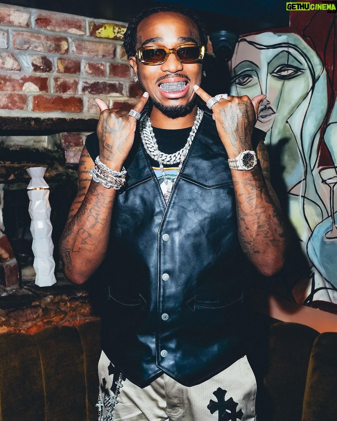Quavo Instagram - U kno how we rockin twin @belvederevodka ‘10’