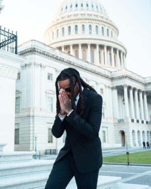 Quavo Instagram - Do this for the WORLD cuz dis shhh BIGGER THAN ME!
#RocketPower🚀 🤯
