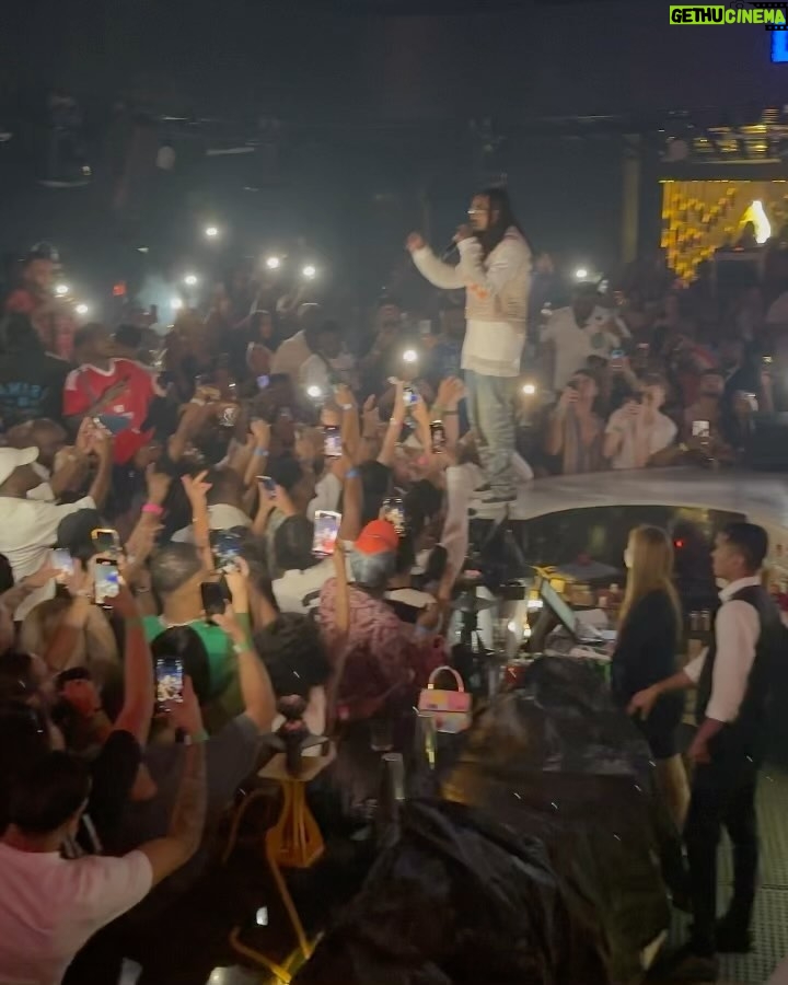 Quavo Instagram - baked potato loaded #RocketPower🚀 @clubbludubai Dubai