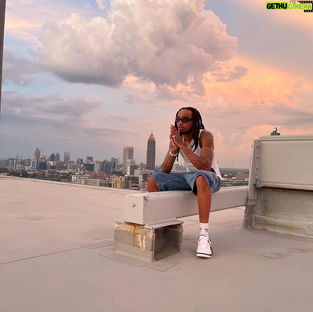 Quavo Instagram - Fueled Up At The Top of Benz Stadium 🏟️ #RocketPower Mercedes-Benz Stadium