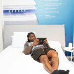 Quincy Williams Instagram - Shoutout to the team at @casper The Mall at Short Hills for helping me pick out the best products! I have been getting elite sleep these days thanks to my new Hybrid Pillows with Snow technology and Snow Mattress! #gifted #fortheloveofsleep
