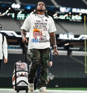 Quincy Williams Instagram - 🤐👀🎥