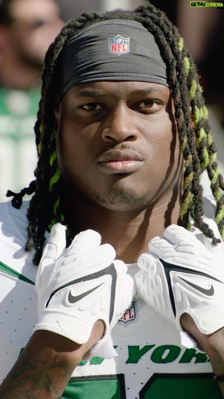 Quincy Williams - 8.4K Likes - Stood on business all October long.