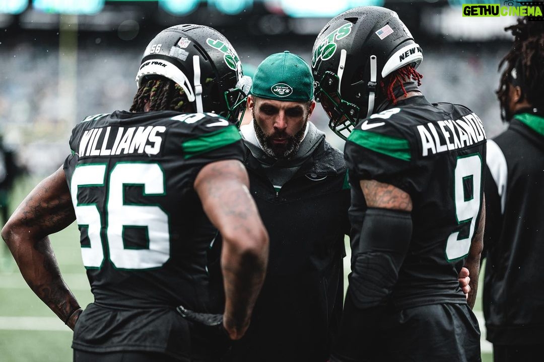 Quincy Williams Instagram - VILLIAN MENTALITY 🃏😈 MetLife Stadium