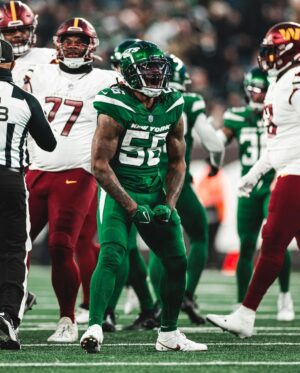 Quincy Williams Instagram - MASK ON, 🤬 IT, MASK OFF 🖤
