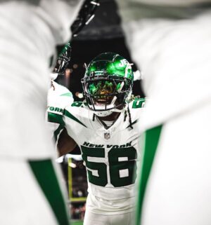 Quincy Williams Instagram - 🤐👀🎥