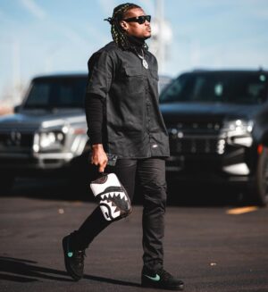 Quincy Williams Instagram - 🥷