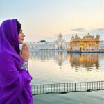 Raashi Khanna Instagram - ਹੁਕਮੁ ਰਜਾਈ ਚਲਣਾ, ਨਾਨਕ ਲਿਖਿਆ ਨਾਲਿ॥.. 😇🙏🏻