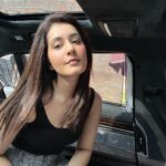Raashi Khanna Instagram - Winter feels like a warm hug to the soul..!⛅️