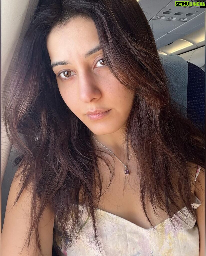 Raashi Khanna Instagram - The week that has been.. wonderful.! ♥️ 1. On set! 2. These little things, they aren’t little! 🥹 3. The no makeup, no filter, early morning flight face.! 4. My love for punjabi music! ♥️ 5. Shot for something really really special! Coming soon..! 6. My Maggie partner!