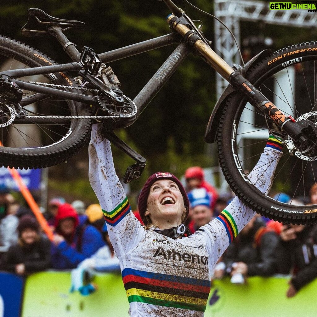 Rachel Atherton Instagram - Rachel Atherton embodies "Built Different" Rachel is the most awarded British mountain biker in the sport's history, the "Fastest Mum in the World", with achievements including mountain biking’s first-ever “Perfect Season” with 7 out of 7 wins in the World Cup rounds and the World Championships. 🏆 A historic 14 wins in a row 🏆 Six times Downhill World Champion 🏆 Six times Downhill World Cup Overall Champion 🏆 Twice European Champion 🏆 40 World Cups 🏆 10 UK National Titles Most recently, Rach has brought a new perspective on what it means to be strong. After four years away from the racetrack, she returned to Lenzerheide in 2023 to secure her 40th World Cup win - while still breastfeeding her daughter Arna. #athertonbikes #Rachelatherton #BuiltDifferent Dyfi Bike Park