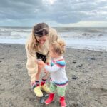 Rachel Atherton Instagram - ❤️🖤❤️ Arna turned 2 years old whilst in Fort William ❤️ I love you so much little girl, thanks for giving me life outside of racing bikes 🥰