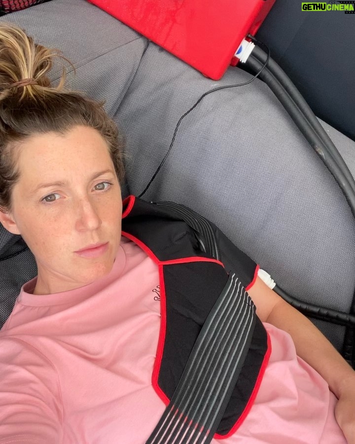 Rachel Atherton Instagram - 😣 I dislocated my shoulder in my first run this morning 😫😳 I came short on one of the middle jumps at the bottom: I cleared the first few, even cleared the big one and thought “oh sweet” so I just tucked and didn’t pedal and cased the next one, I love a good pencil 😬 and as my front wheel slapped down the force just must’ve gone to my dodgy shoulder wrong & it popped out the bottom, I didn’t even crash I just felt the pain & rolled the next jump thinking OH MY GOD my shoulder , then jumped off my bike swearing & trying to get it back in, my fingers went into the socket so I knew It was out exactly same as last time here in 2017, I thought NOT AGAIN as I stood on my hand and pulled like fuck to try to relocate it, i felt it move back but it still felt awful so I didn’t know if it was in or not, Pissed off I didn’t have my @gopro on yet to film it again 😮‍💨😂 then @nina.hoff96 was there and she helped pull, but we think it was back in place by then 😣😣😣 Thanks so much Nina ❤️love ya.hope your head is ok 😳 Gutted doesn’t come close. So Devastated. So Pissed off. It’s Too painful to really consider trying to ride but maybe there will be a miracle overnight 🥷😮‍💨 @gee_atherton thinks I’ll be fine!!!! I walked down with the medics & saw my brothers who’d come to find me, I hadn’t even seen them yet at this race & I was already injured 😣sorry bros ❤️ After many many tears of frustration I can smile again. This sport is so addictive but the injuries make you question everything. Your whole life choices come into question! I can’t seem to find a peaceful way thru this life, the things i love also seem to bring the most pain & suffering but without them I feel lost. Who knows. Got my new T shirts tho & I love em, hope you like them & want to wear them! I’ll show you tomorrow 🥰