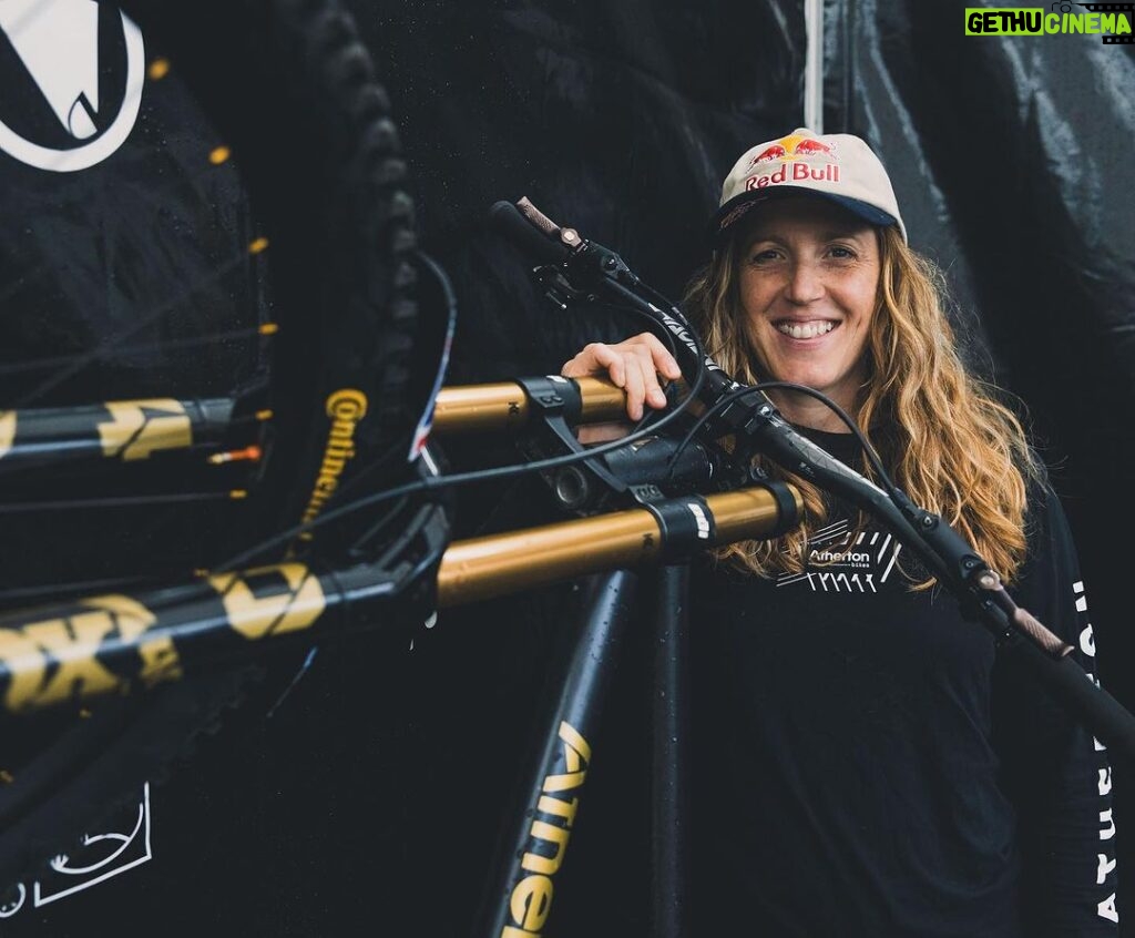 Rachel Atherton Instagram - 🖤 my heart says Yes but my body says No 😂 Saw the doc the other day after a scan on the shoulder & it wasn’t looking great in there 😮‍💨 poor shoulders have taken a lifetime of abuse & this left side is the side I had the Axillary nerve graft on after getting hit by the car in 2008, so it’s delicate anyway! 🚗 I wanted to do ANDORRA World Cup, but after the shoulder injury at Fort William it’s not feeling that great still , & I wasn’t at full strength anyway so to keep racing with an injury would just be frustrating & stupid. I’m so gutted, I wanted to keep racing whilst I’d made some progress training & felt the passion, but now the injuries, old & new , seem so stacked up & I don’t really know how to proceed!! Cheers to the @athertonracing crew, I miss you 🖤🖤🖤 @moonhead_media