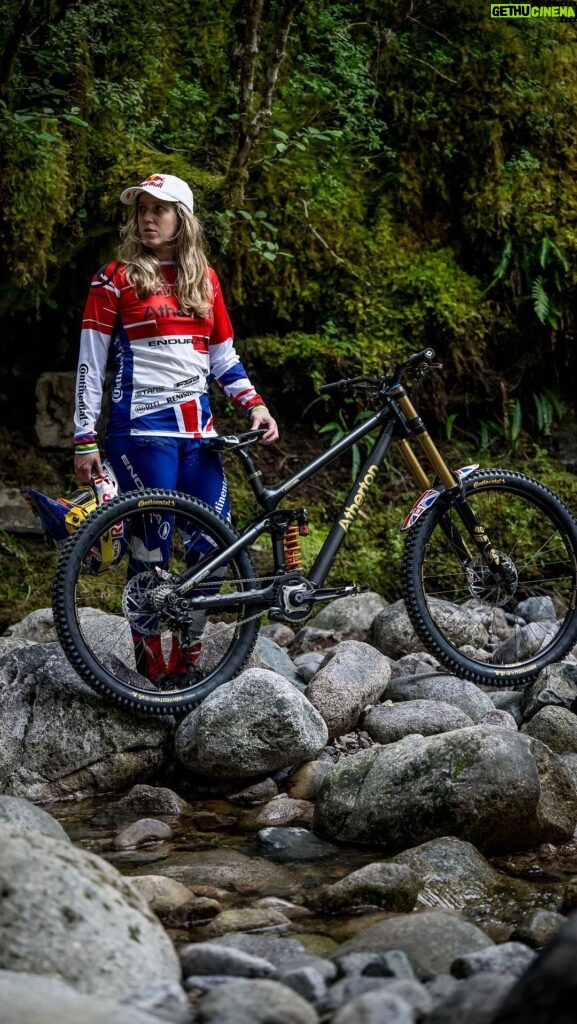Rachel Atherton Instagram - Everyone loved @rachybox World Champs bike set up 😮‍💨👌 Despite dislocating her shoulder, Rach powered on and finished 8th in front of the home crowd at Fort William 🏴󠁧󠁢󠁳󠁣󠁴󠁿 “The emotions of racing are just ridiculous, from the lows of hurting my shoulder to being SO STOKED to finish P8 and then the highest of highs watching @charlie_hatton1 win World Champion on the Atherton Bike. THANKYOU TO EVERYONE WHO CHEERED ME ON! @charlie_hatton1 and @andreas.kolb66 1,2 what a mental weekend 🤩” - @rachybox Get in touch to customise the spec on your Atherton Bike: sales@athertonbikes.com VC: @filmsmith PC: @nathhughesphoto #athertonbikes Fort William, Highland