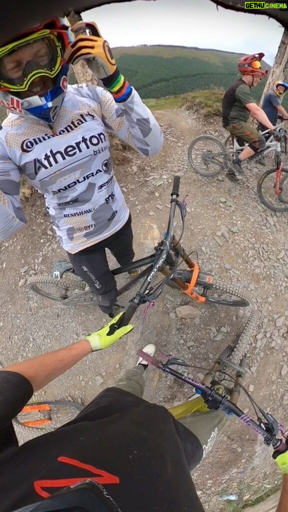 Rachel Atherton Instagram - So much Banter 😂 @dan_atherton towing me down Race Track ❤️🏁 @brendog1 Content creator 👌 Another Go-y lap from yesterday, I ride dyfi @dyfibikepark allllll the time , every week, but it still kicks my ass & I love it so much!! 👌👌👌 🏁🏁🏁
