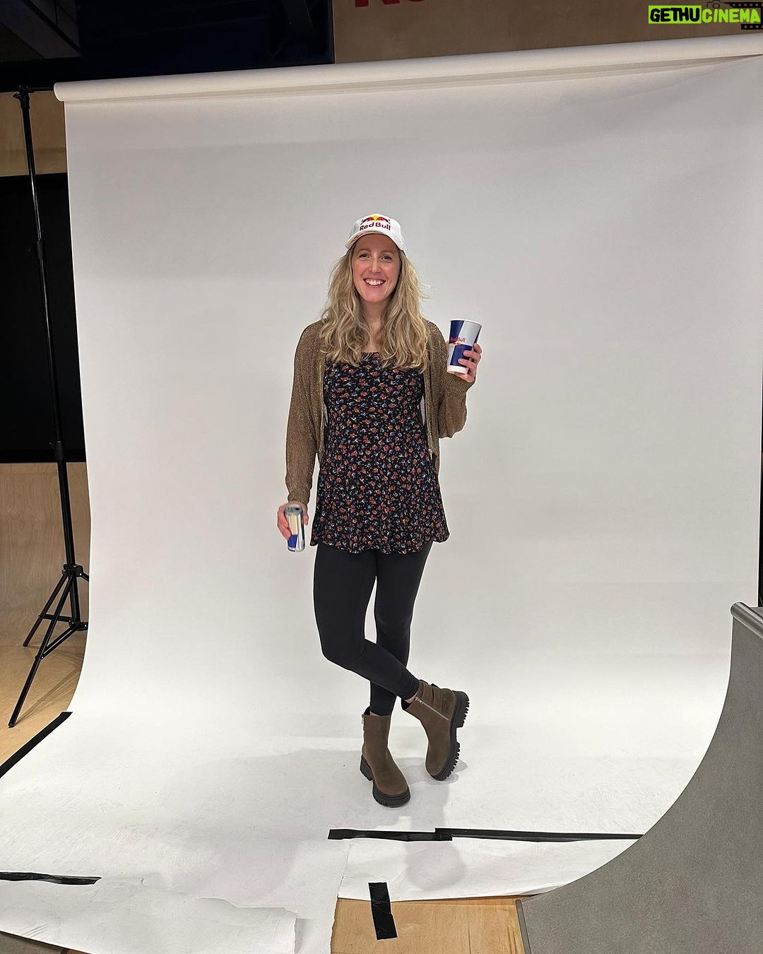 Rachel Atherton Instagram - Winter Solstice 👏 🌝💫🌙⭐️ have a good one everyone ❤️