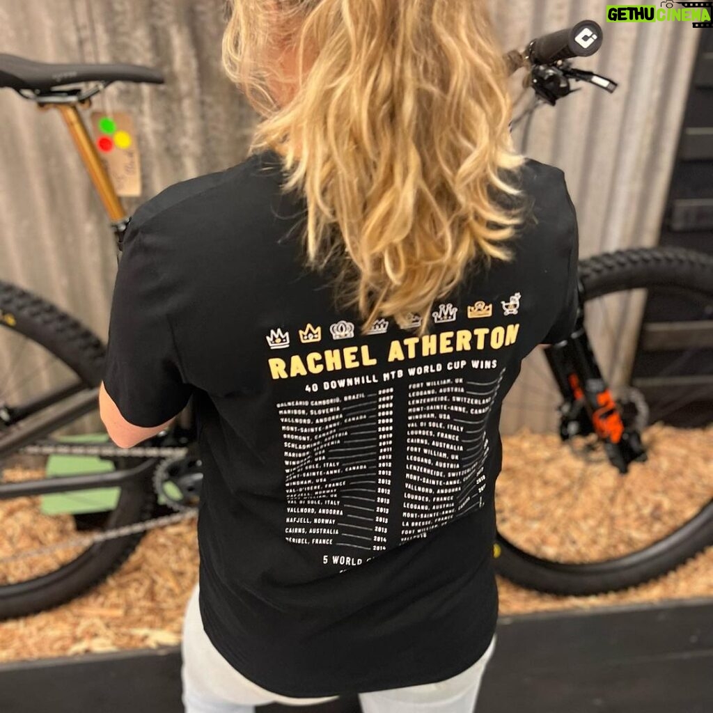 Rachel Atherton Instagram - My T- Shirt re-stock 🥰🥺😝You guys seemed to Love them at Fort William which was so rad ❤️ 40 wins Band Style // or 40 crowns Adult & kids ❤️ we’ve finally ordered more sizes & you can find them on the @athertonbikes website under “Gear” Link in bio ✌️ @dora_rgb helped design these and I love them ❤️ Felt weird to make a T shirt blowing my own trumpet but then I just thought, YOLO 😂 Thanks so much Dora, for creating the crown 👑 vibe so perfectly ❤️👑❤️🌈 If you order now they should be with you before CRIMBO / Christmas ❤️ Carve your own path.