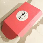 Rachel Nichols Instagram - Thank you @luubear, @roo_bee808 and @yong6731 for inviting us to @alohacateringservices for an evening of deliciousness and a box of Luuby’s amazing confections! I’m so full, it hurts, but I also got extra ribs for my lunch tomorrow…because I can’t stop eating them. 😋. #cantstopwontstop