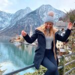 Raelynn Harper Instagram - a swan attacked me Hallstatt, Austria