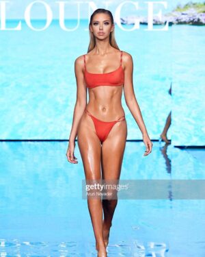 Raelynn Harper Instagram - tb to swim week walking for @loungeunderwear
