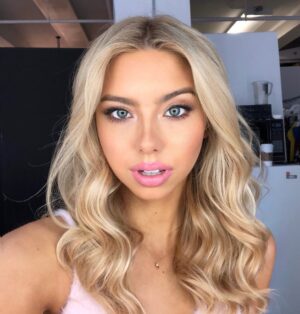 Raelynn Harper Instagram - glam by @yukoonthego @gabbyglams 💕