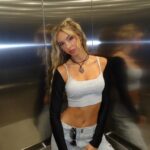 Raelynn Harper Instagram – cue the elevator music #iweargarage