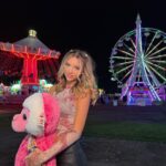 Raelynn Harper Instagram - never wanna leave @statefairent 🎡