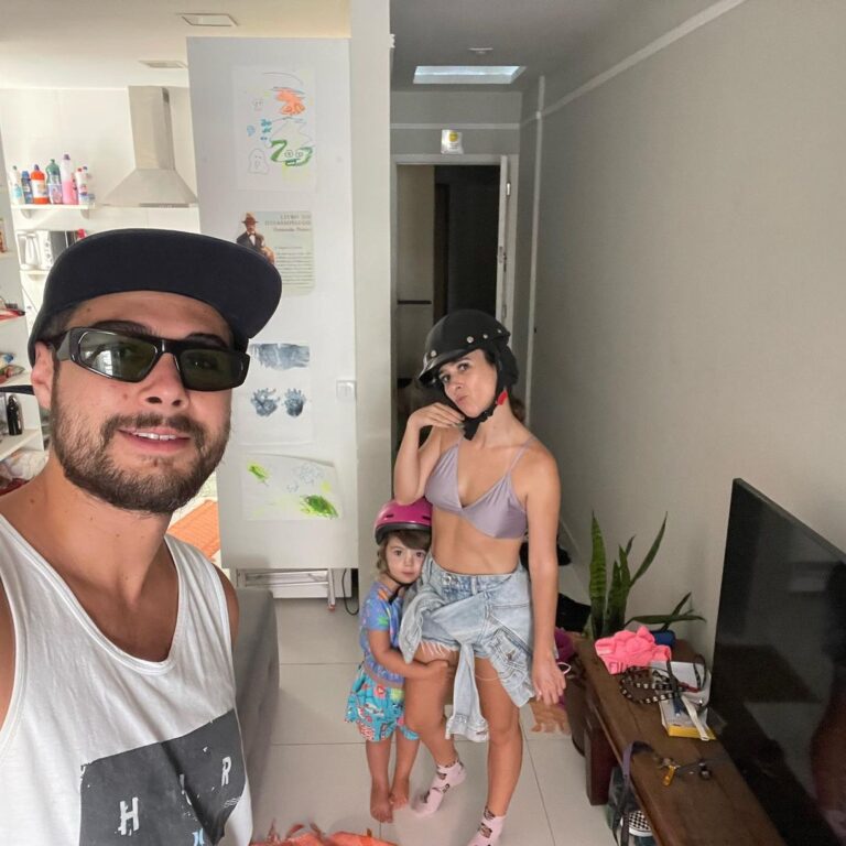 Rafael Vitti Instagram - Hora da aventura em família ♥️♥️⚡️✨😎