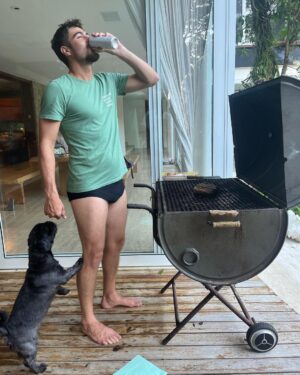 Rafael Vitti Instagram - Que legenda você daria para essa postagem? E por que? (Valendo 0,5 ponto)