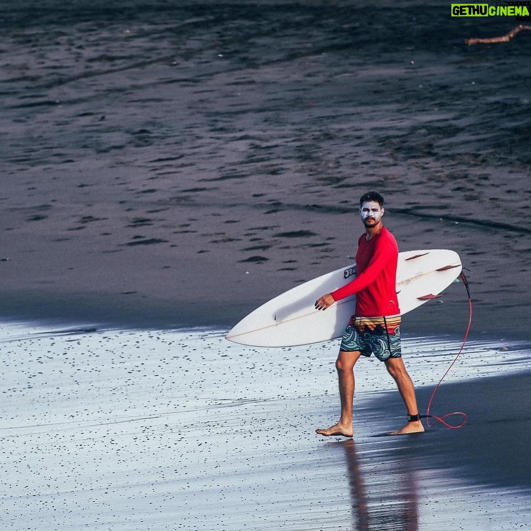 Rafael Vitti Instagram - Um lugar especial no mundo 🇳🇮✨🏄♂️🌊 @miramarsurfcamp Miramar Surf Camp