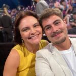 Rafael Vitti Instagram – Noite mais do que especial no #MelhoresDoAno, prestigiando meu amor que concorreu na categoria melhor humorista e também representando nossa amada novela Além da Ilusão, na categoria Melhor Novela, junto com nosso diretor artístico @luizhrios , nossa autora diva @alessandrapoggiautora , nosso gerente de produção @mauricio_quaresma_ e @barbararaquelpaz ,que dispensa apresentações
✨🍀♥️♥️♥️ Estúdios Globo