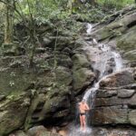 Rafael Vitti Instagram – Aquela passadinha na cachu antes do trabalho 🍃🙏🏽💦
Chove no Rj. Rio de Janeiro, Brasil