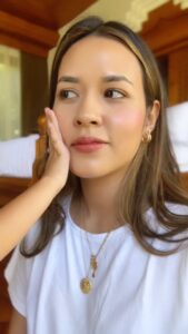 Raisa Andriana Instagram - When she walked in on me filming a tutorial, and insisted on helping. Can’t say nooo.. @officialrainebeauty