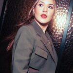 Raisa Andriana Instagram - 40 menit yang manis bersama YourRaisa Bandung. Manggung paling wara wiri kanan kiri, smoga semua happy ya!! Makeup // @ferryfahrizal Hair // @ibaayy___ Styled // @ivanteguhsantoso Photo // @agrasuseno