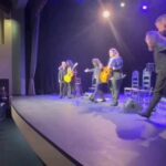 Rancapino Chico Instagram - Llevo vuestros aplausos y cariño en mi corazón.. PALMA DE MALLORCA, Fue un lujo presentar "HIJO DEL CANTE" en vuestra tierra. . Una de las cosas que me llevó y agradezco a este arte tan grande como es el flamenco, es conocer a gente tan maravillosa por el camino... Os quiero mis @rancapineros Os llevo en mi corazón... ❤️🌲🤗