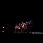 Rancapino Chico Instagram - "Tengo un Amor en la Calle"... En el homenaje a Juan Fernández Flores el Moreno.. Al toque: José Gálvez. Mis @rancapineros el día 5 de mar nos vemos en Palma de Mallorca II FESTIVAL FLAMENCO PACO DE LUCÍA.. Presentando: "HIJO DEL CANTE"... ❤️🌲🤗🤗 Toda la información 👇🏾 https://www.culturalpalma.com/es/Conciertos/ii-festival-de-flamenco-paco-de-lucia-rancapino-chico-teatre-municipal-xesc-forteza-palma/