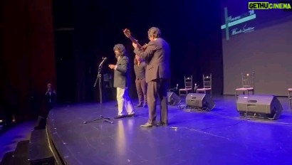 Rancapino Chico - 620 Likes - Que ganas tenia de volver a Barcelona..
De mi paso por el Teatre Sagarra en Santa Coloma de Gramenet día 14/Oct..
Mis Rancapineros sois los mejores..
Vuestros aplausos clavaitos en mi corazón. ❤️🌲🤗