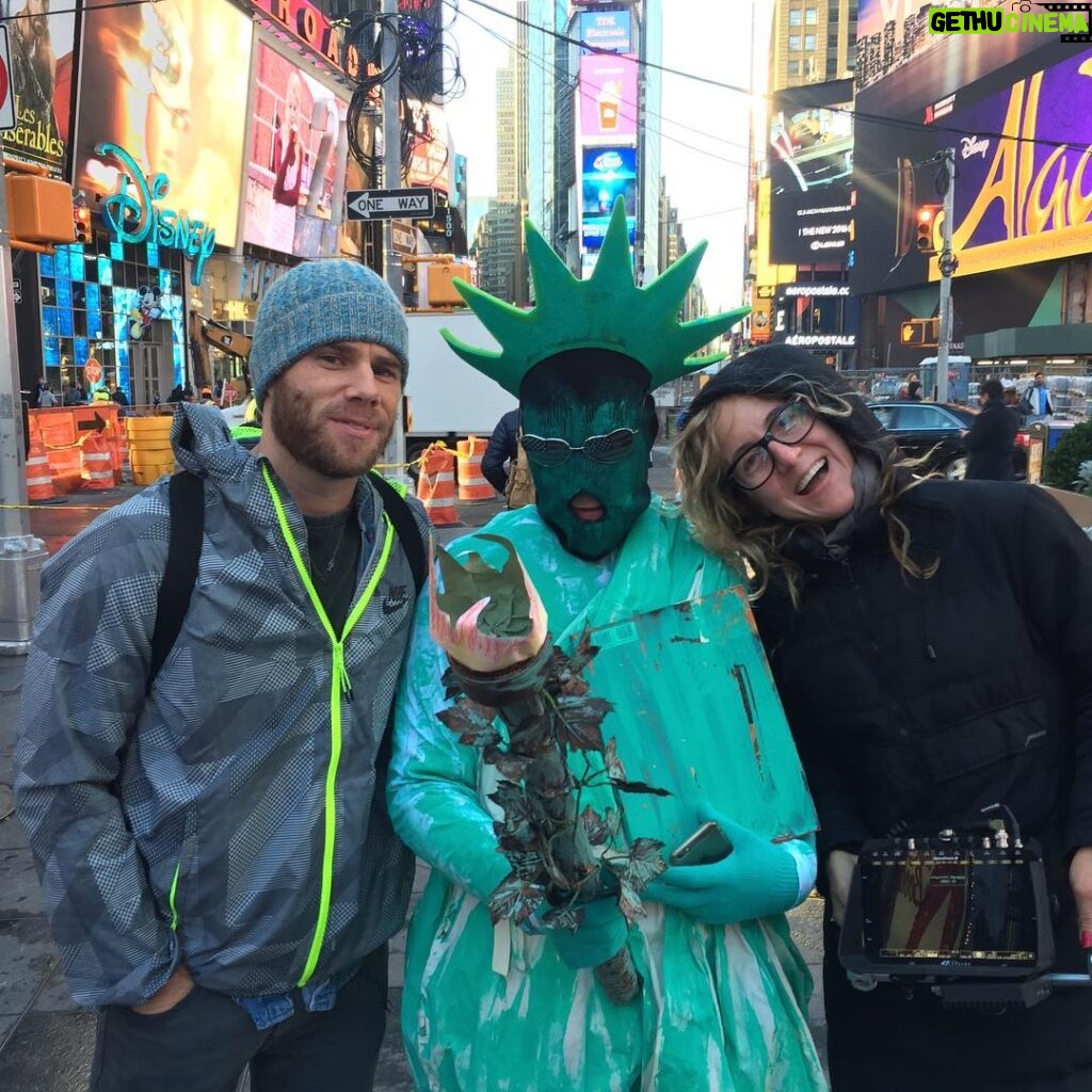 Randy Harrison Instagram - My favorite role to date: Drunk Lady Liberty, Episode 4 New York is Dead. We will be releasing Season 1 of New York is Dead exclusively through @funnyordie beginning on Friday Oct 13 with a new episode each week through Nov 7. Get excited and spread the word!