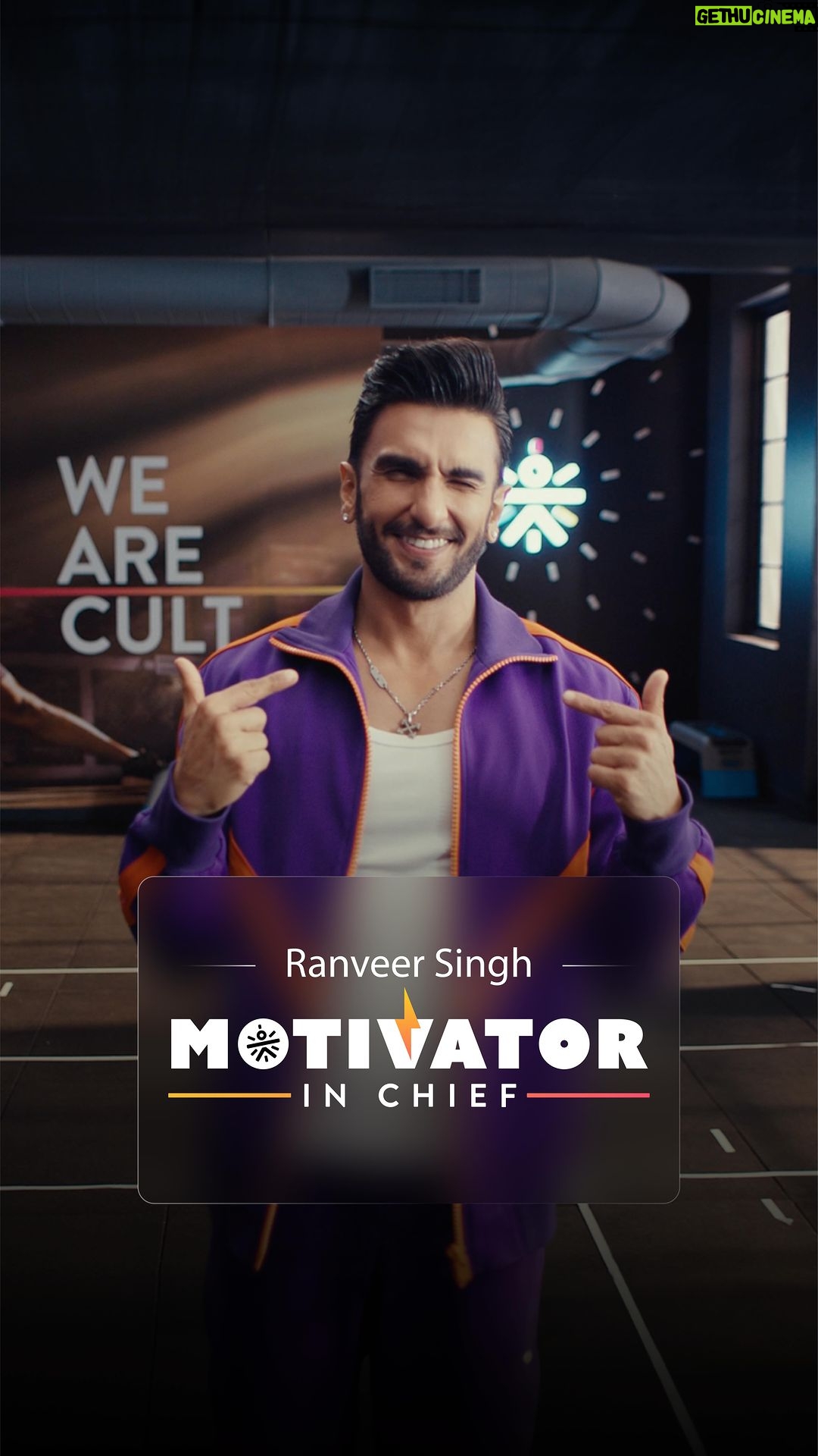 Ranveer Singh Instagram - Your ‘Motivator-in-Chief’ @cultfitofficial, reporting for duty! Kyunki fitness sirf teen cheezon se aati hai. Motivation 🤸 Motivation 🏋️ Motivation 🚴 #cultfit #getcultpass #BeBetterEveryday #MotivatorInChief
