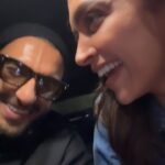 Ranveer Singh Instagram - She LLLLLLLOVED it!!! 🥰🥰🥰 @deepikapadukone #RockyAurRaniKiiPremKahaani