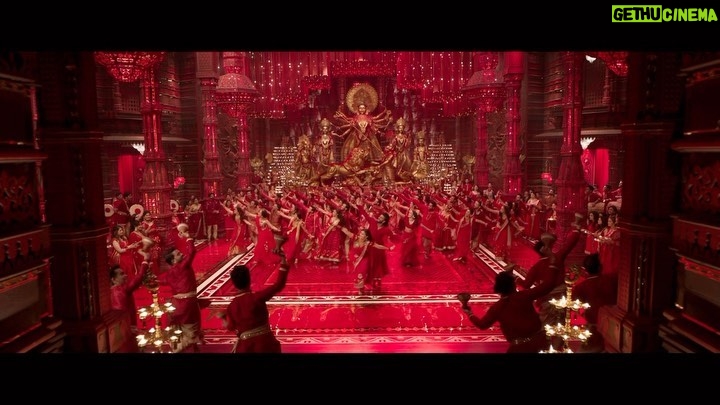 Ranveer Singh Instagram - Revel in Love!! β₯οΈβ₯οΈ πΊπ½ππ»