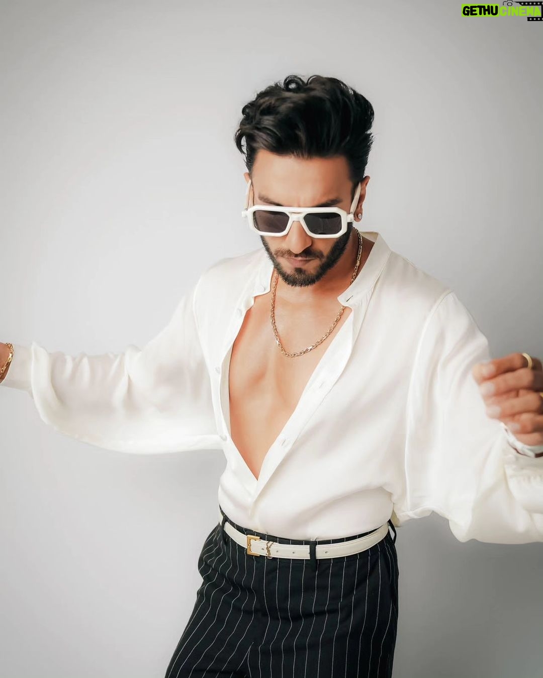 Ranveer Singh Instagram - 🤍 @tiffanyandco @franckmuller_mea