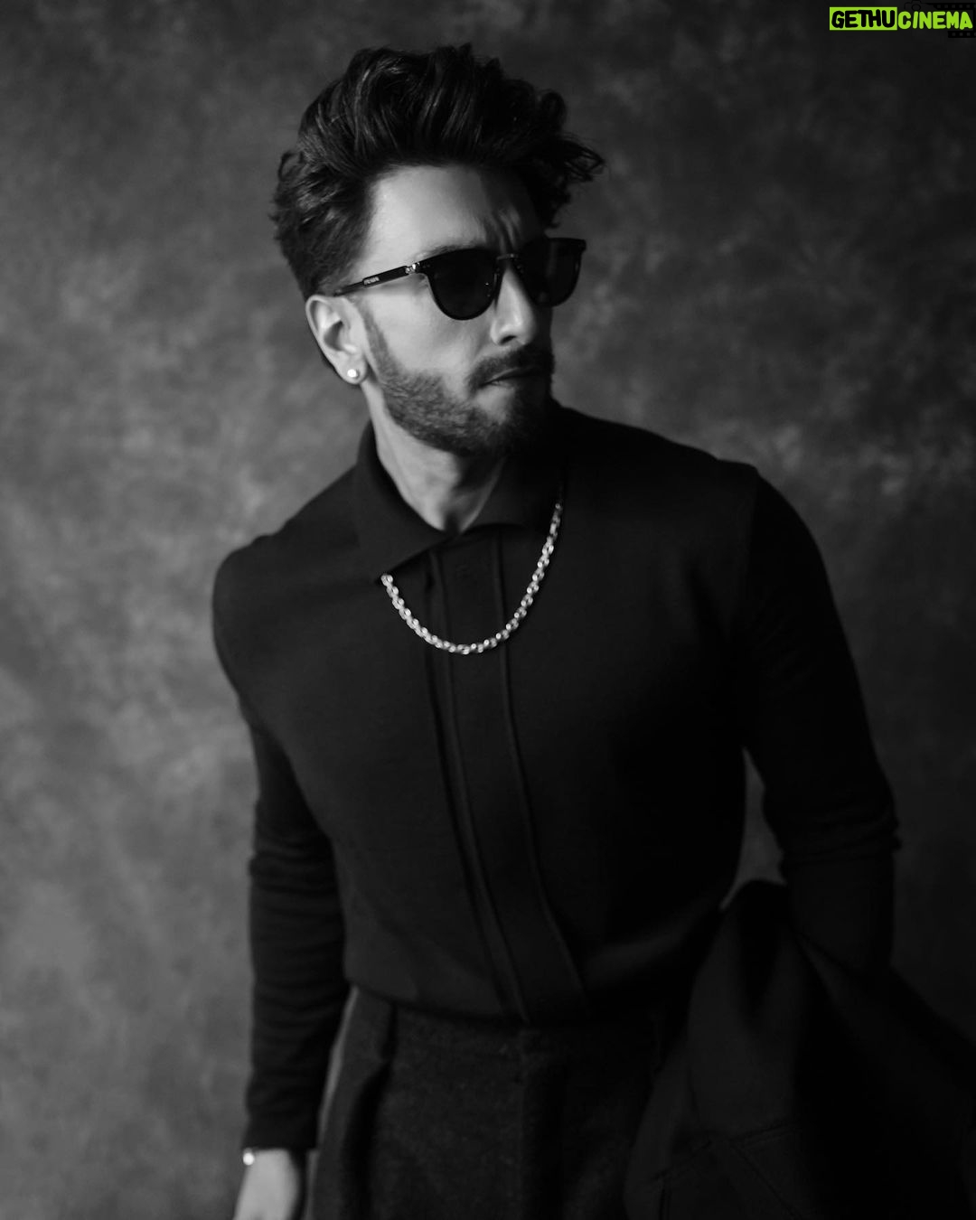 Ranveer Singh Instagram - 🤍 @zegnaofficial @franckmuller_mea @tiffanyandco