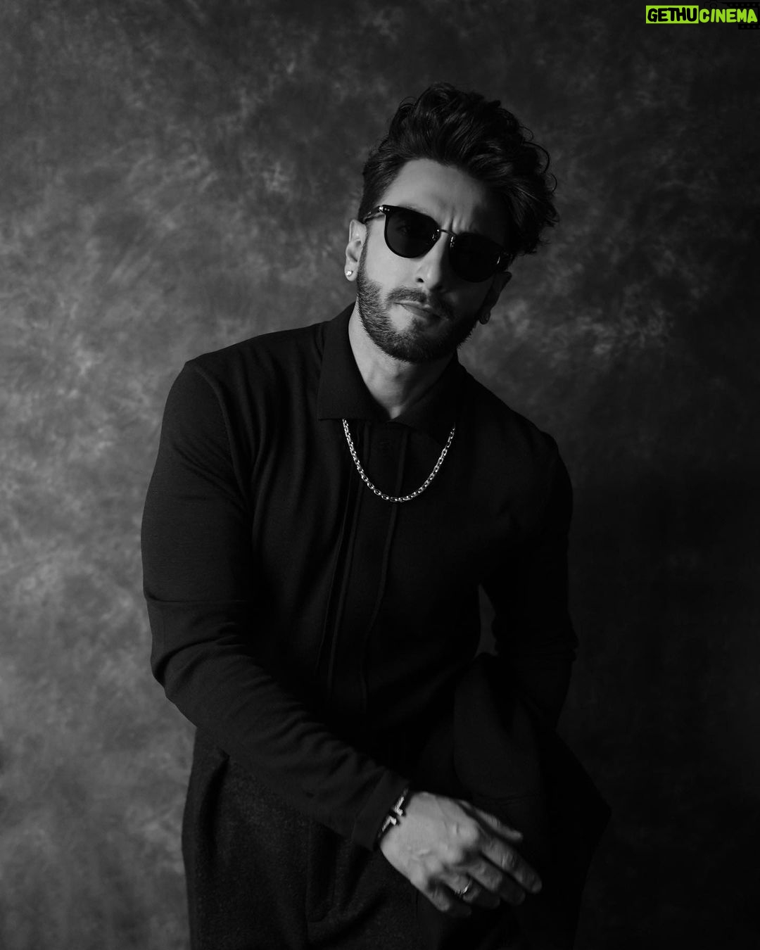 Ranveer Singh Instagram - 🤍 @zegnaofficial @franckmuller_mea @tiffanyandco