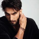 Ranveer Singh Instagram – No rules. All welcome. #TiffanyLock

Share your personal unbreakable bonds that make you who you are.

@tiffanyandco #TiffanyLock #LockwithLove #TiffanyIndia #TiffanyPartner